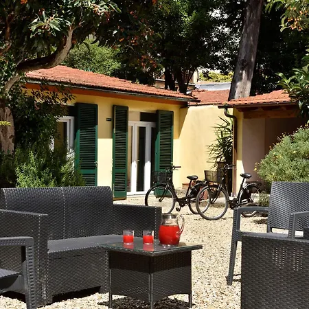 Fh55 Med Guest house