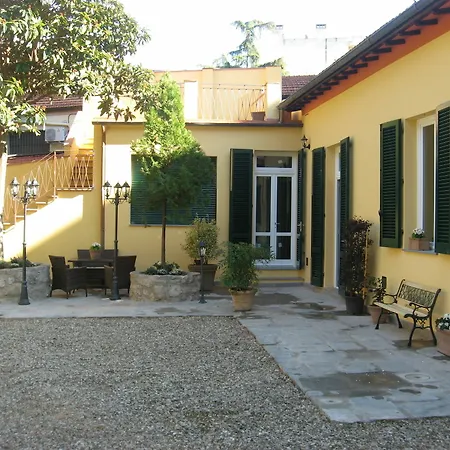Guest house Fh55 Med