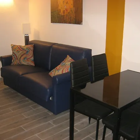 Guest house Fh55 Med 3*